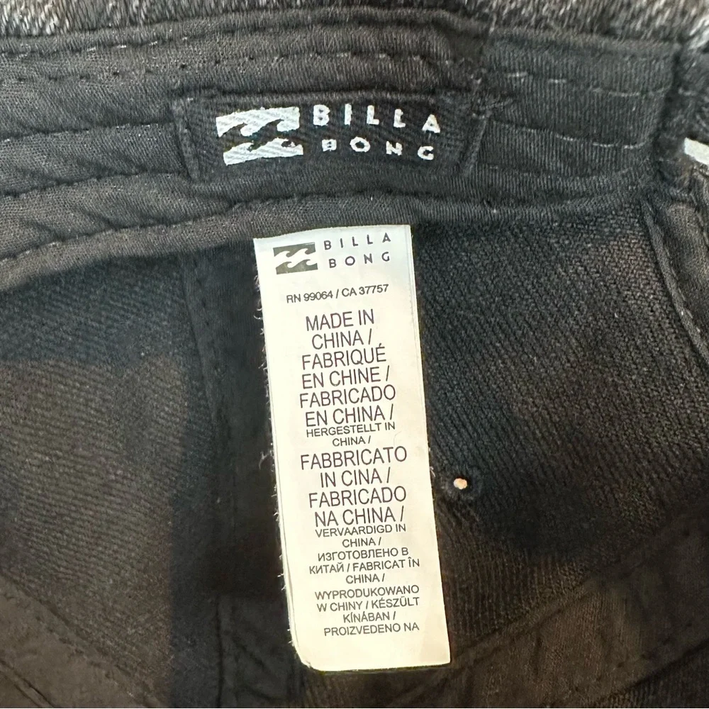 NWOT Billabong Dad Cap Black Denim Washed Strapback Hat